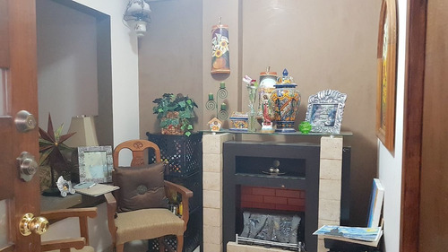 Imagen 2 de 25 de Venta Casa En Fracc. Los Alamos $1,950,000