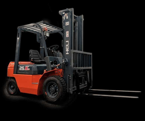 Alquiler De Autoelevador Clark Sampi Servicio Tec 1126485397