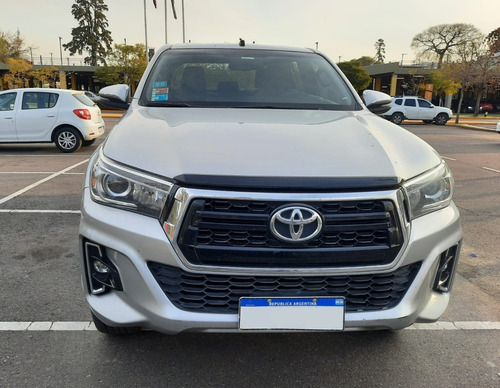 Toyota Hilux 2.8 Cd Srx 177cv 4x4 At