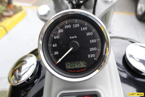 Imagen 13 de 24 de Harley Davidson Softail Rocker