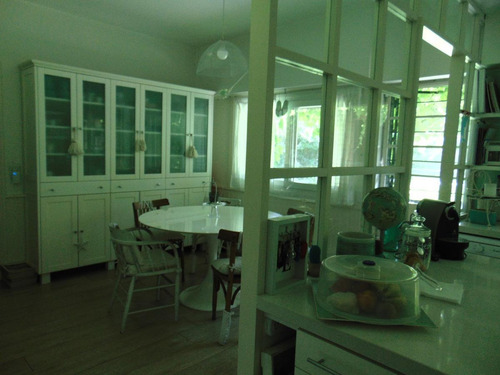 Imagen 8 de 30 de Casa 4 Dormitorios En Venta-, Sobre 911 M2 De Lote. Las Lomas-golf. San Isidro.