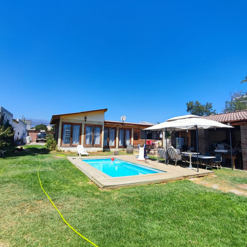 Casas Amplia Con Piscina Y Arboles Frutales 