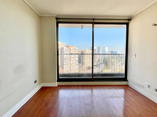 Dpto En Excelente Ubicación Y Con Vista Despejada