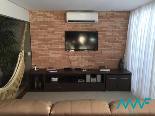 Linda Casa Com Sala Ampliada No Tamboré 04 Com Sótão! - 1629