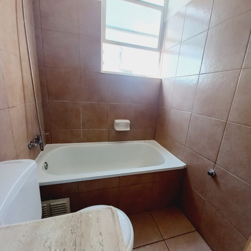 Dpto N° 2003, 1d+1b, Calle Portugal, Metro Irarrazabal