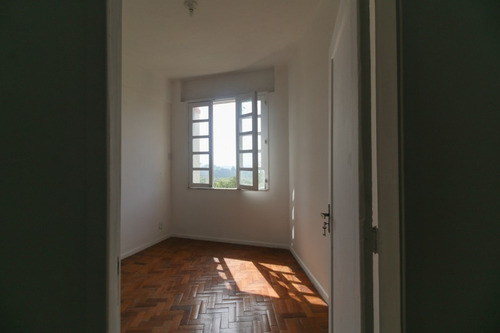 Imagem 2 de 14 de Maravilhoso Quarto/sala Próximo Ao Metrô - Gloria - Pll 604