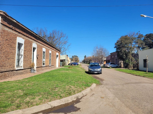 Venta Casa 4 Dorm/casa Secundaria/local Villa Lia