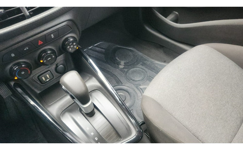 Chevrolet Onix 1.0 TURBO FLEX PLUS AUTOMÁTICO