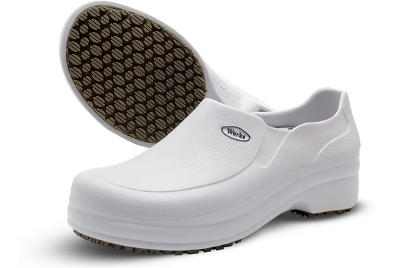 sapato crocs profissional