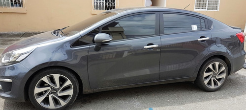 Imagen 2 de 8 de Accesorios Cromados Manijas Kia Rio Sedan ( Koreanos )