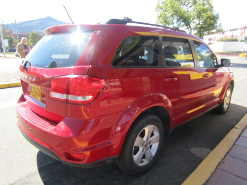 Imagen 5 de 15 de Dodge Journey Se