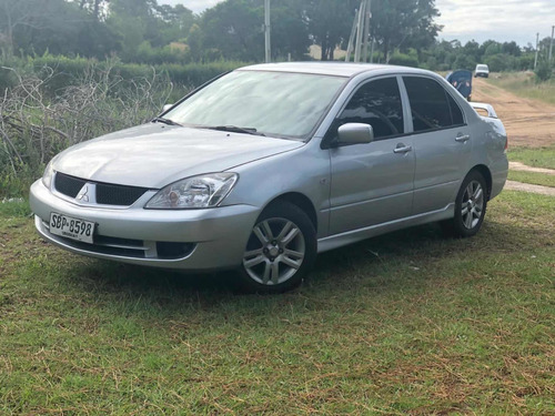 Mitsubishi Lancer 1.6 Glxi