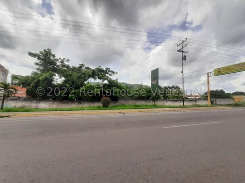 Imagen 2 de 6 de Venta De Terreno En La Av. Acosta Carles, San Juan De Los Morros, Guarico. 23-4956 /0424-3392775