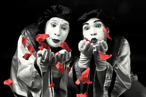 Estatuas Vivientes Mimos Zanquistas, Mozo Loco Shows Eventos