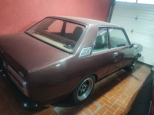 Excelentes Condiciones Auto Clásico Color Tabaco