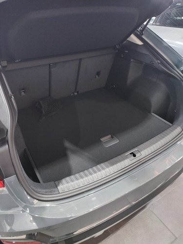 Audi Q3 SELECT