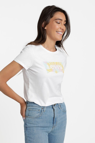 Imagen 1 de 5 de Escoge Tu Playera Levi's® Mujer