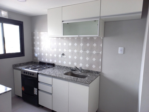 Departamento En Alquiler 2amb Con Balcón