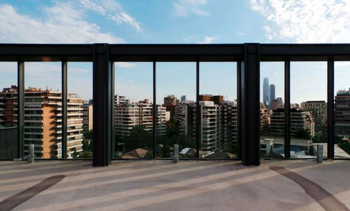 Oficina Habilitada En Planta Libre, Edificio Clase A