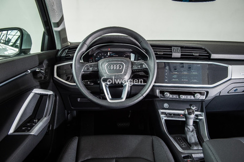 Audi Q3 Black Line