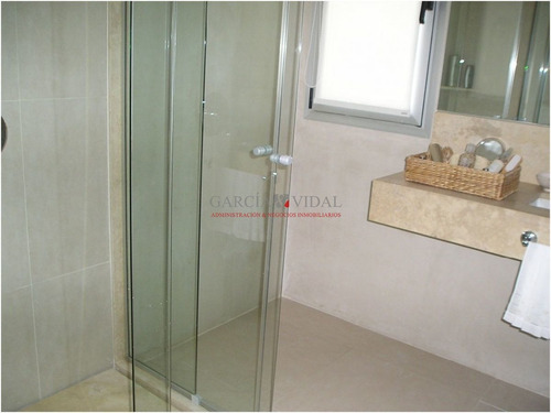 Imagen 12 de 18 de Venta De Apartamento 2 Dormitorios En Playa Brava, Punta Del Este