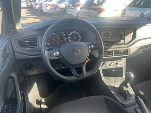 Volkswagen Polo Track 1.0 Flex 12V 5p