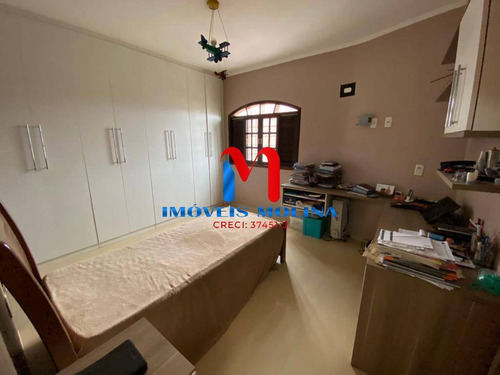 Imagem 8 de 15 de Sobrado 03 Dorm 02 Suítes 03 Vagas Bairro Santa Maria - 4260