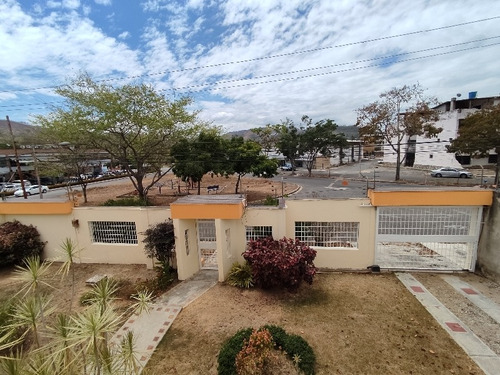 Imagen 8 de 24 de Casa En Colinas De Guataparo - Baja Alquiler