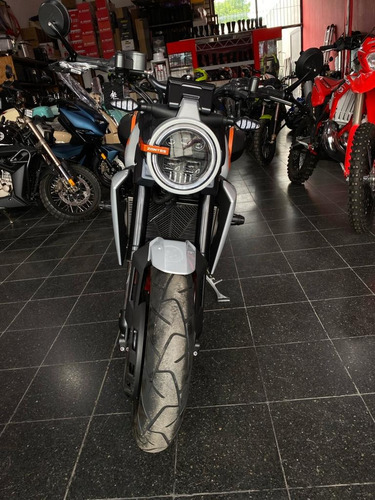 Beta Zontes Gk350cc 2025 (con Alforjas)