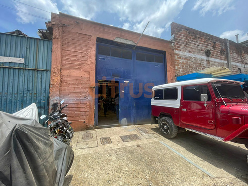 Bodegas En Venta Itaguí 643-6942216