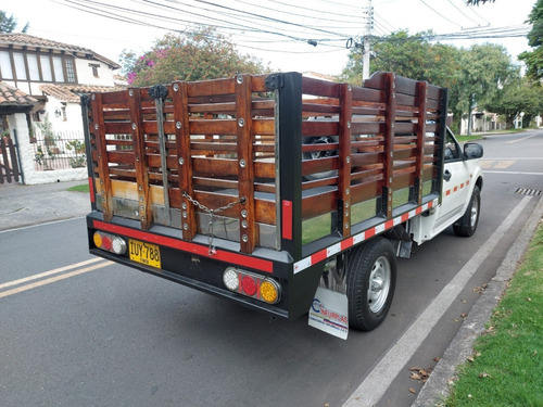 Great Wall Wingle Estacas Mt 2.2cc 4x2