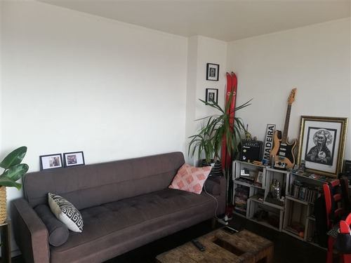 Departamento En Venta De 3 Dorm. En Santiago