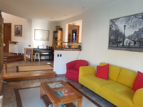 Se Vende Bella Casa En El Arrayan Bella Con Terreno Plano.