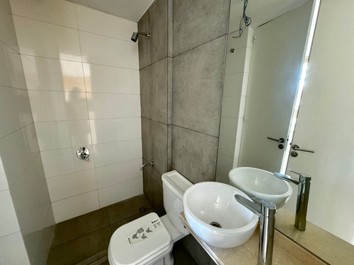 Departamento En Venta De 3 Ambientes C/ Cochera En Núñez