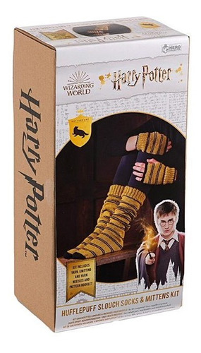 Imagen 1 de 5 de Harry Potter Kit Haz Tus Guantes Y Calcetines Huflepuff