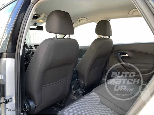 Volkswagen Vento 1.6 Confortline Mt