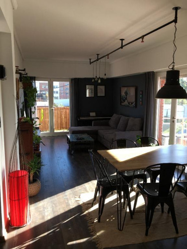Venta Depto Reciclado De 2 Amb Con Vista Lateral Al Golf Playa Grande