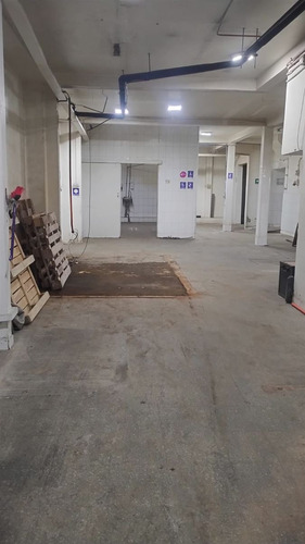 Arriendo Bodega Comercial Arriendo 400m2 Portugal/avda.matta