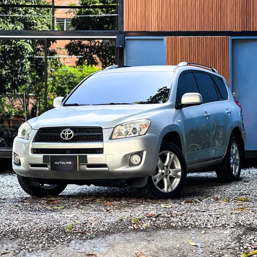 Toyota RAV4 2.4 Life 4x2