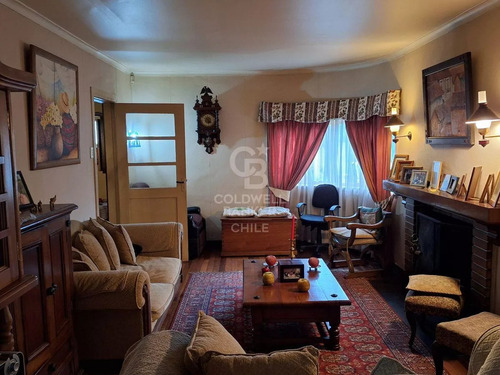 Casa En Barrio Antiguo De Osorno, Habitacional O Comercial