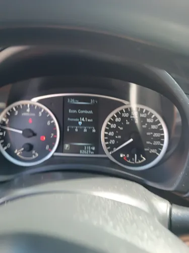 Nissan Sentra 1.8 Advance Cvt