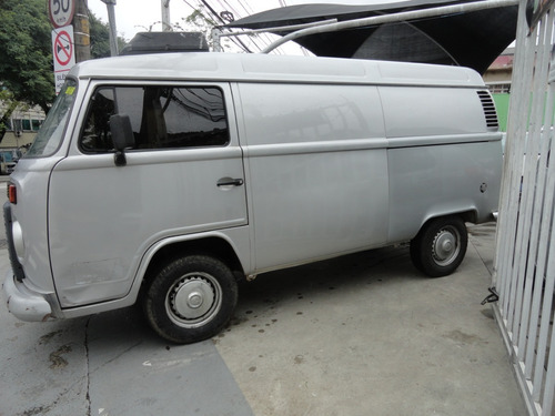 Imagem 4 de 11 de Volkswagen Kombi Furgao 1.4 Total Flex 3p