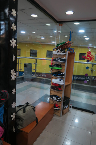 Imagen 12 de 14 de Minitienda En Venta En C.c. Multiplaza Victoria