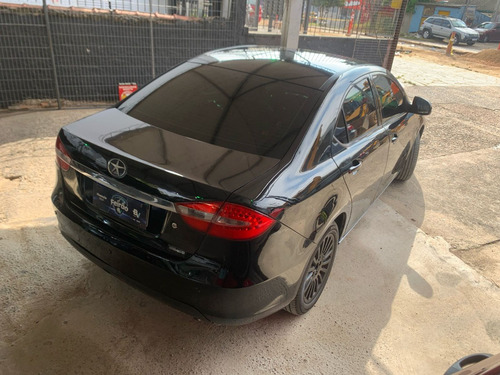 JAC Sedan Sedan 1.5 16V 4p Mec.