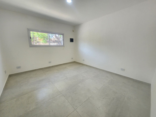 Venta Ph Casa 3 Ambientes Caseros Terraza
