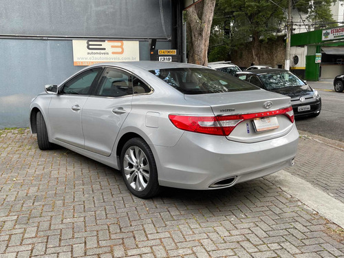 Imagem 8 de 9 de Hyundai Azera 2012 3.0 V6 Aut. Blindado