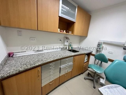 Consultorio Medico En Venta Guatire Castillejo 23-31461