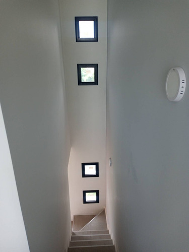 Imagen 4 de 8 de Venta Duplex 2 Dorm Miradores De Manantiales