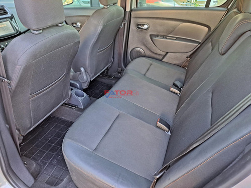 Renault Sandero Stepway STEP. Easy R H-Power 1.6 8V