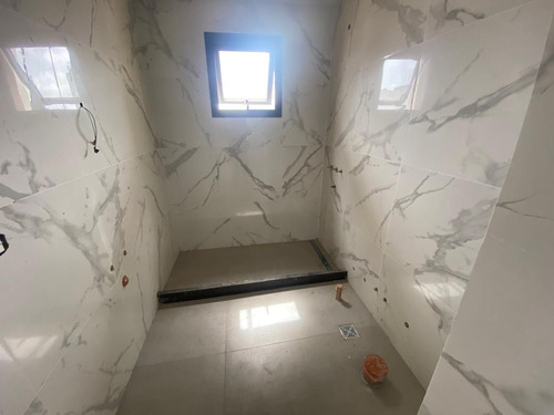 Venta De Piso 4 Ambientes Saenz Peña